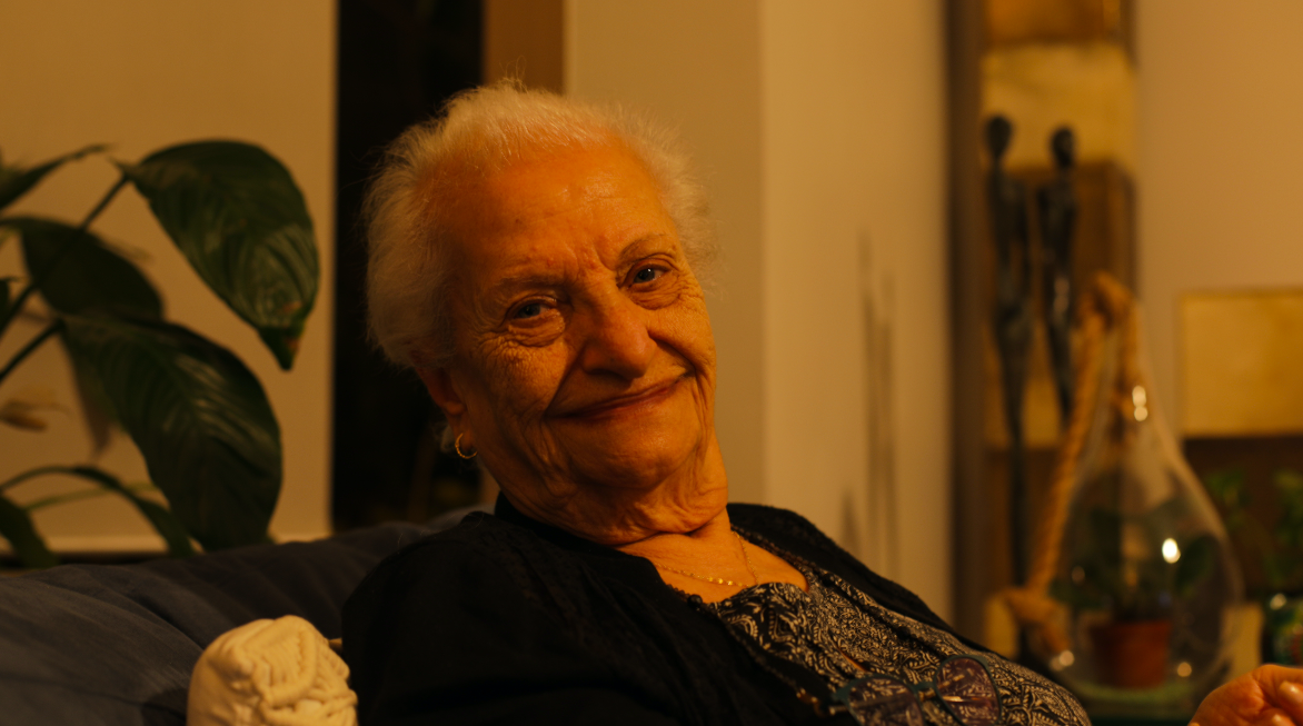 DARE — portrait at home